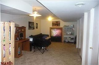 3rd image of 854 Hazelvalley Dr