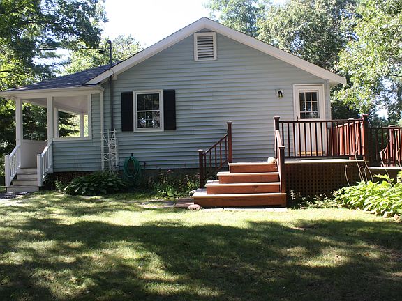 2nd image of 14 Deerwood Dr