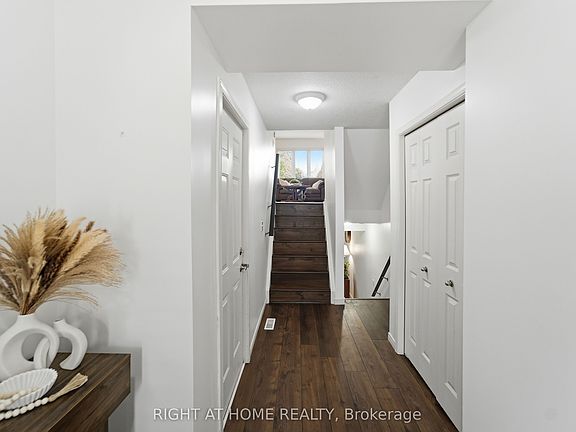 4th image of 582 Hyde Park Rd #7