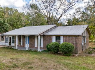 24947 Lakewood Dr, Florala, AL 36442