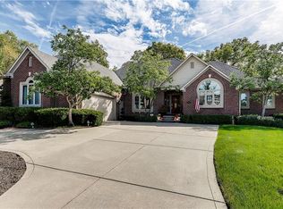 6415 Forrest Commons Blvd, Indianapolis, IN 46227