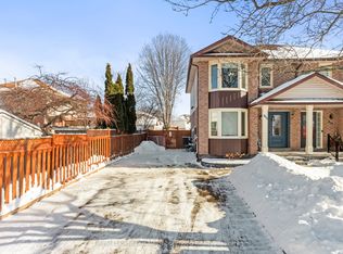 815 Buttonbush Ct, Oshawa, ON L1K 2H9