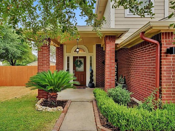 3rd image of 1401 Scottsdale Dr
