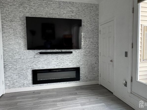 368 Rector St UNIT 512, Perth Amboy, NJ 08861