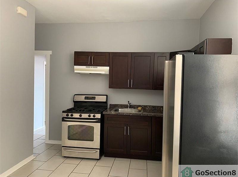 1st image of 3824 W North Ave #2