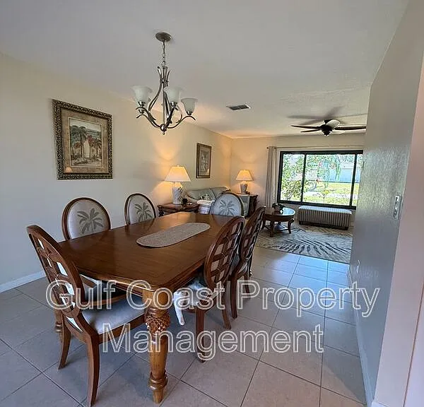 3185 Clifford St — Photo 12