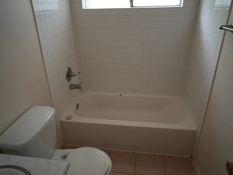 1712A Lawyer St #A — Photo 11