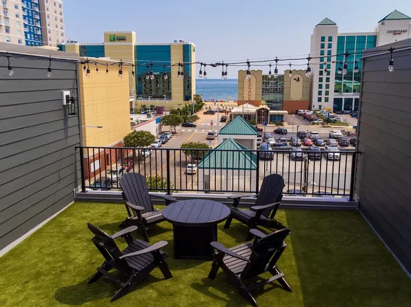 2530 Pacific Ave Unit 6, Virginia Beach, VA 23451