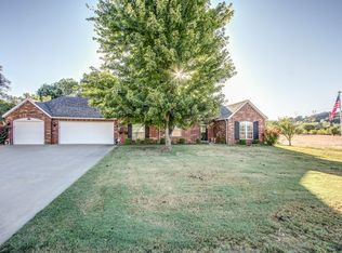 1379 S 214th Ave W, Sand Springs, OK 74063