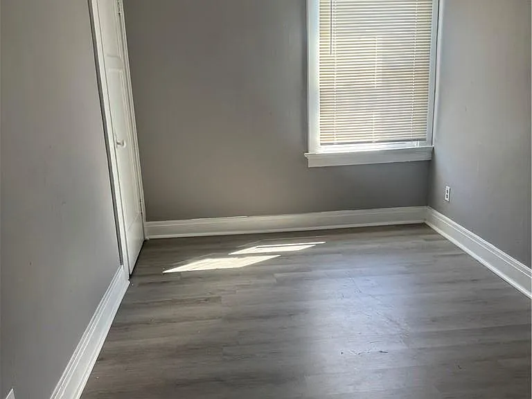 47 Leroy St — Photo 3
