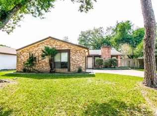 17107 Seven Pines Dr, Spring, TX 77379