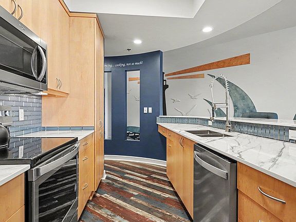 5th image of 1111 N Water St Suite 202