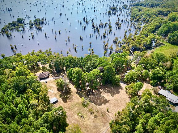 5th image of 15585 Rudd Rd