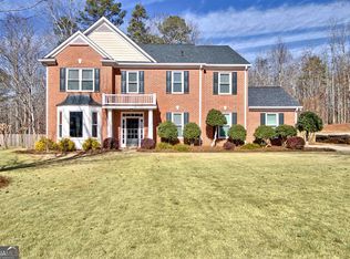455 Ridgewood Dr, Fayetteville, GA 30215