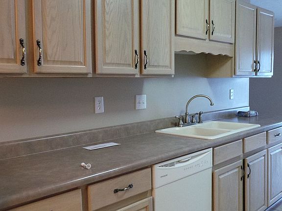 4th image of 1427 Michael Dr