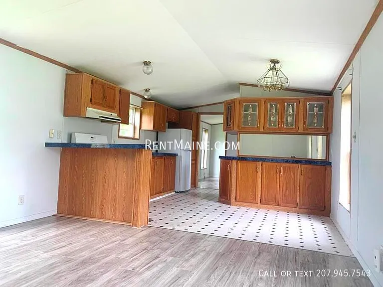 7 Bearberry Rd — Photo 3