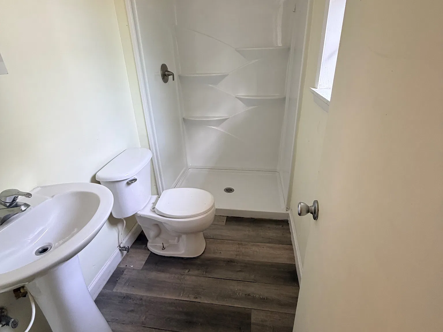4 bed, 1888 sqft, $1,700 — Photo 4