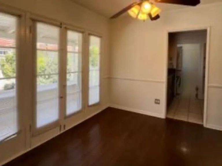 1171 Huntington Dr — Photo 32