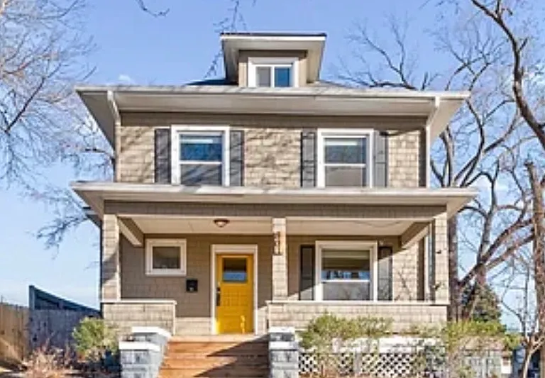 801 N 50th Ave — Photo 1