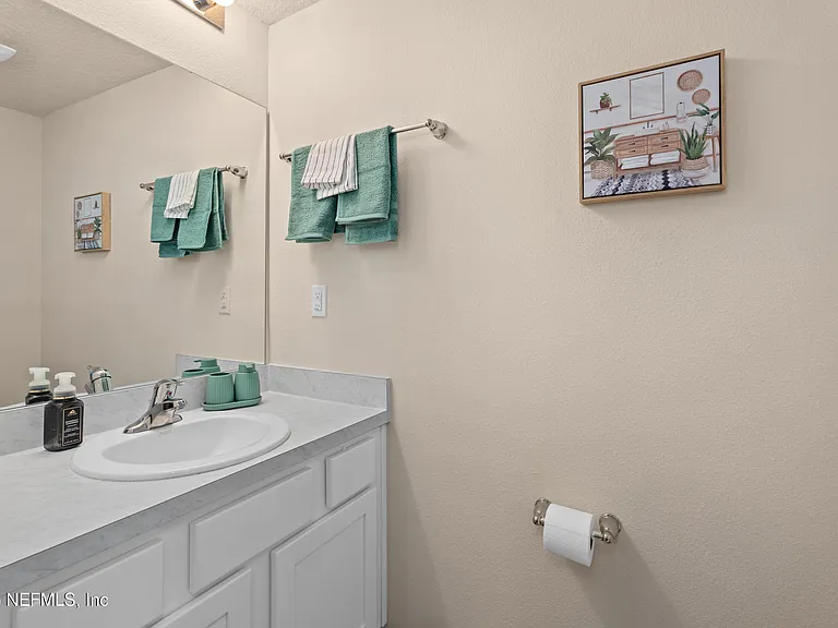 237 Aralia Ln — Photo 28