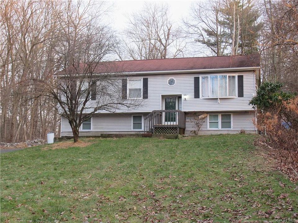 20 Church St, Bloomingburg, NY 12721 | Zillow