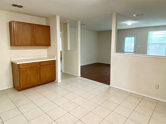 5th image of 5304 Pandale Valley Dr