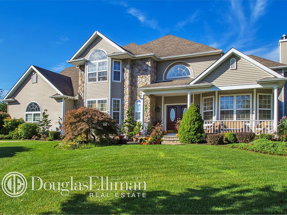 1st image of 6 Viburnum Ct