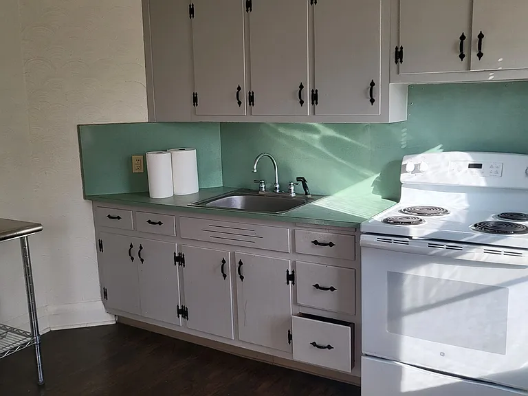 160 Main St #3 — Photo 7