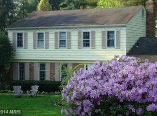 12208 Ambleside Dr, Potomac, MD 20854