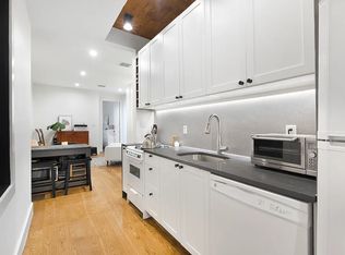 642 Leonard St APT 3R, Brooklyn, NY 11222