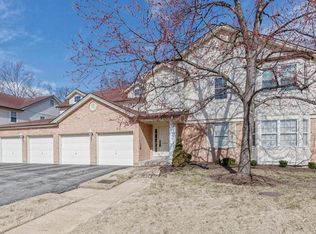 10911 Village Grove Dr APT D, Saint Louis, MO 63123