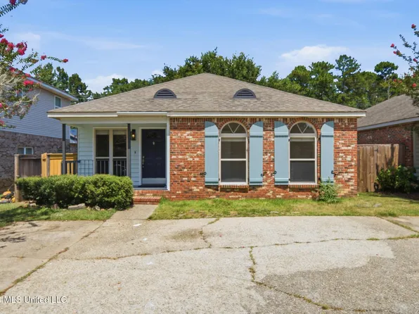 3 Bridgefield Ct, Hattiesburg, MS 39402
