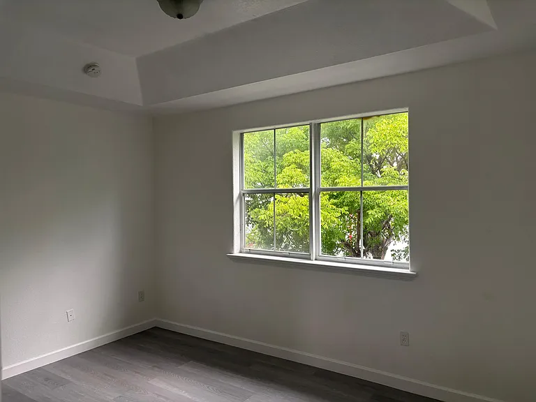 5600 NW 107th Ave #1413 — Photo 18