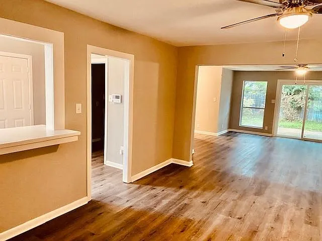 3 bed, 2060 sqft, $1,750 — Photo 4