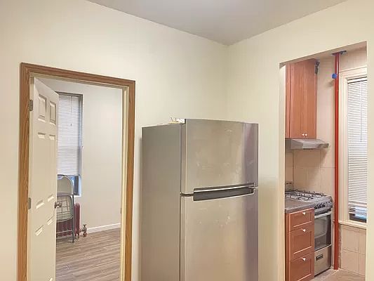 5th image of 23-12 Broadway #2
