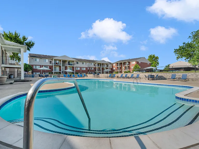 Cass Lake Shore Club — Photo 11