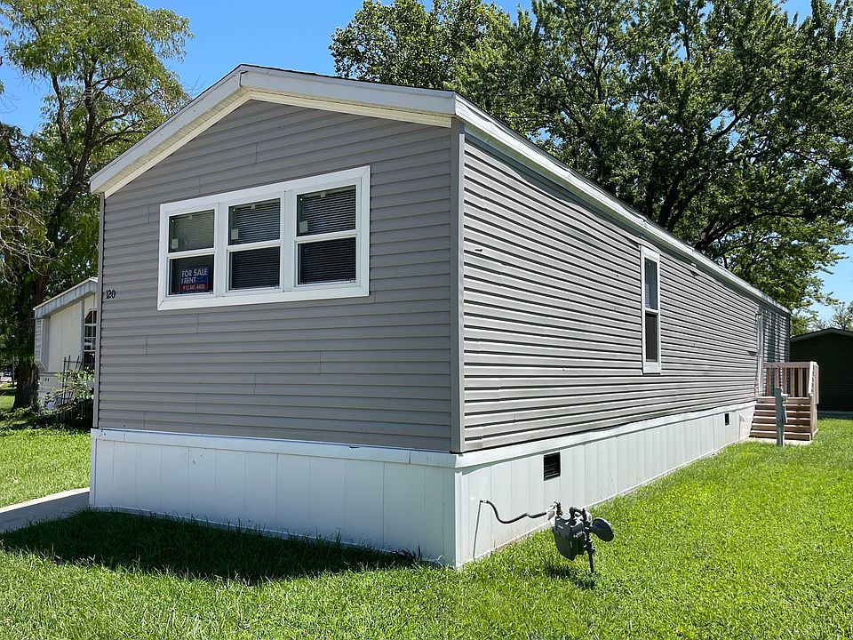 2nd image of 120 Mellott St