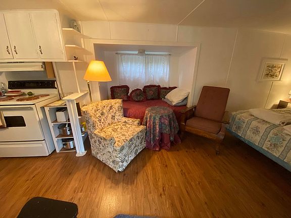 2nd image of 34 Drury Ln