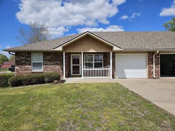 17B W 9th St #B
