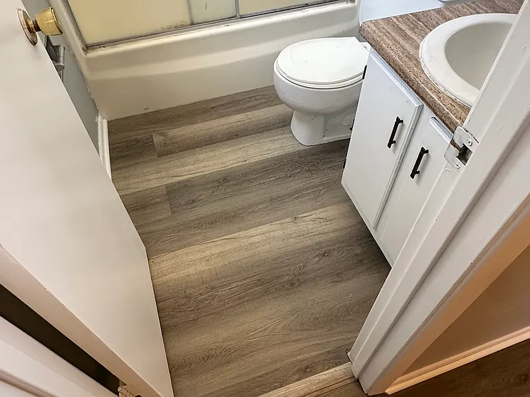 1000 Walnut Dr #21 — Photo 5