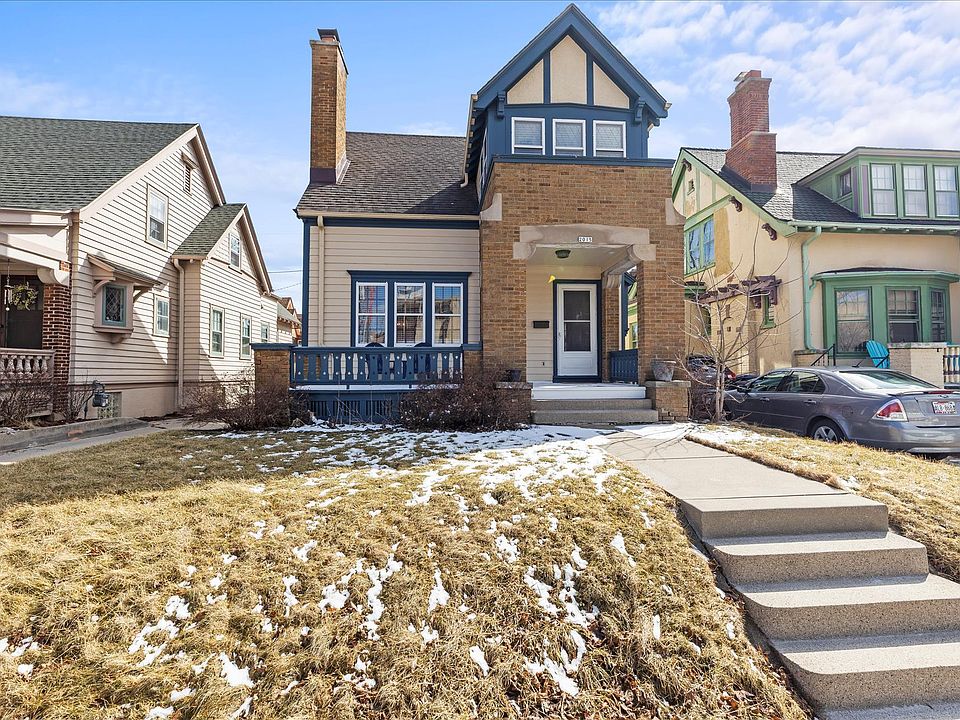 1st image of 2015 E Kenwood Blvd