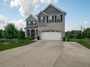 104 Snap Hook Ct, Georgetown, KY 40324
