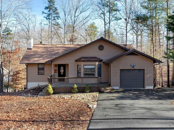 9 Piedmont Ln, Palmyra, VA 22963