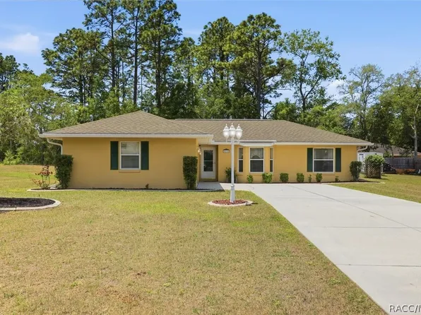 8278 N Pickinz Way, Citrus Springs, FL 34433