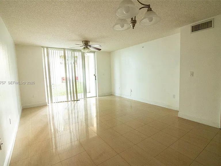 4500 NW 107th Ave #1089 — Photo 7