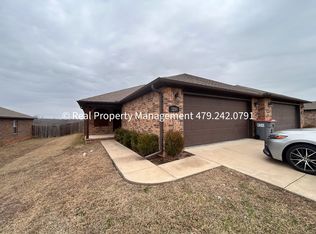 1210 Springhill Rd UNIT B, Barling, AR 72923