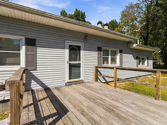 5th image of 3391 Cole Rd