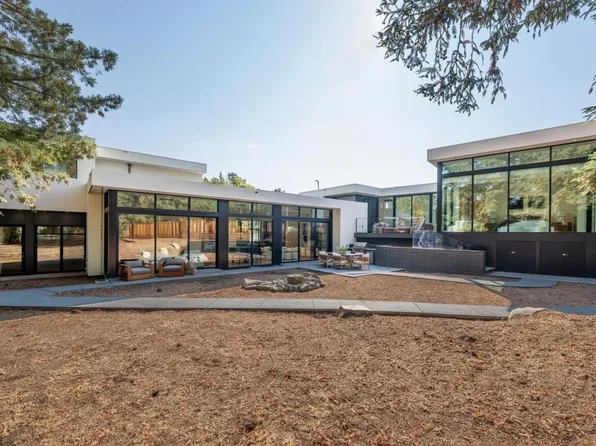 2240 Avy Ave, Menlo Park, CA 94025