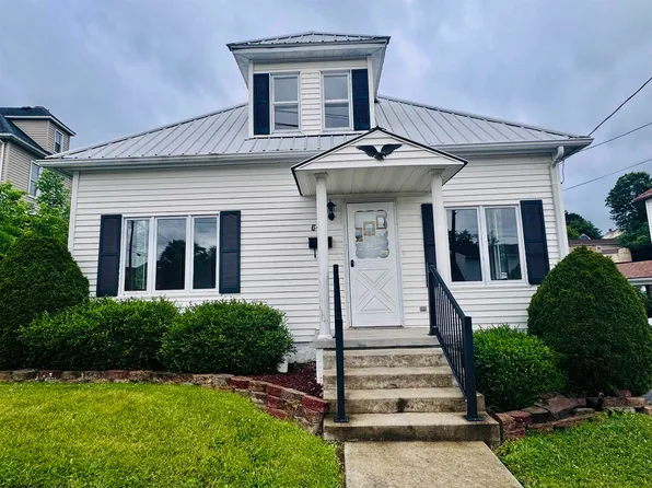 542 Market St, Fairmont, WV 26554