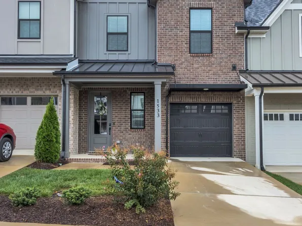 1533 Nickelby Pl, Thompsons Station, TN 37179